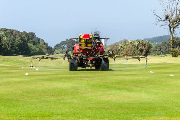 Golf Course Lawn Care in Nampa